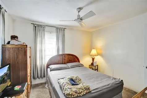 3620 SW 58th Avenue West Park FL 33023