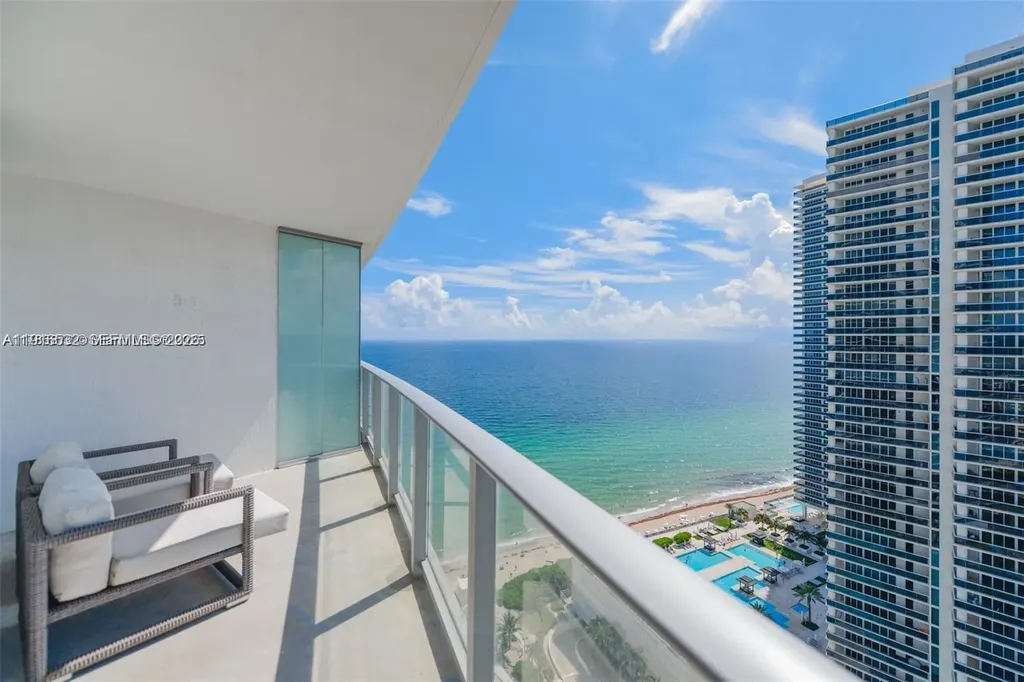 4111 S Ocean Drive Hollywood FL 33019