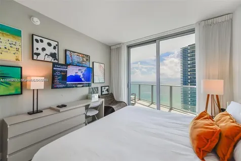 4111 S Ocean Drive Hollywood FL 33019