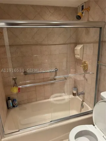800 NE 195th Street Miami FL 33179