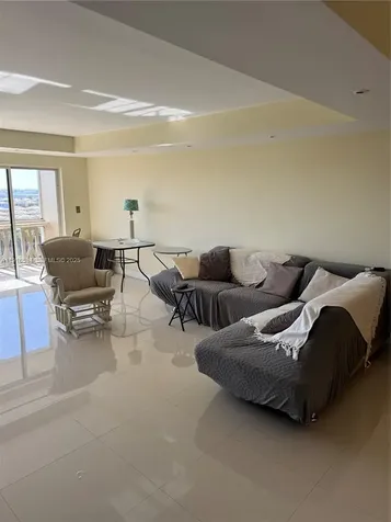 800 NE 195th Street Miami FL 33179