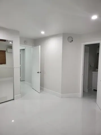9375 SW 40th Terrace Miami FL 33165