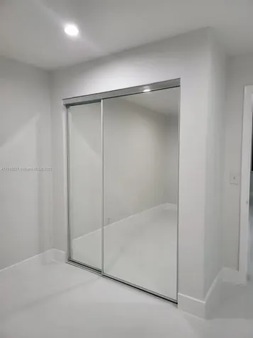 9375 SW 40th Terrace Miami FL 33165