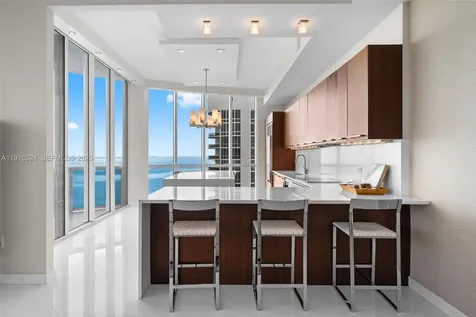 16001 Collins Avenue Sunny Isles Beach FL 33160