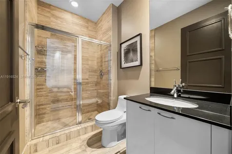 16001 Collins Avenue Sunny Isles Beach FL 33160