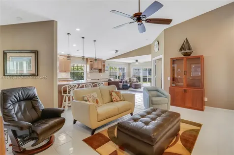 7814 SE Spicewood Circle Hobe Sound FL 33455