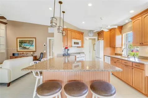 7814 SE Spicewood Circle Hobe Sound FL 33455