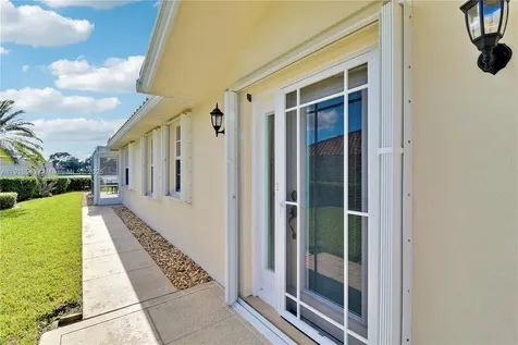 7814 SE Spicewood Circle Hobe Sound FL 33455