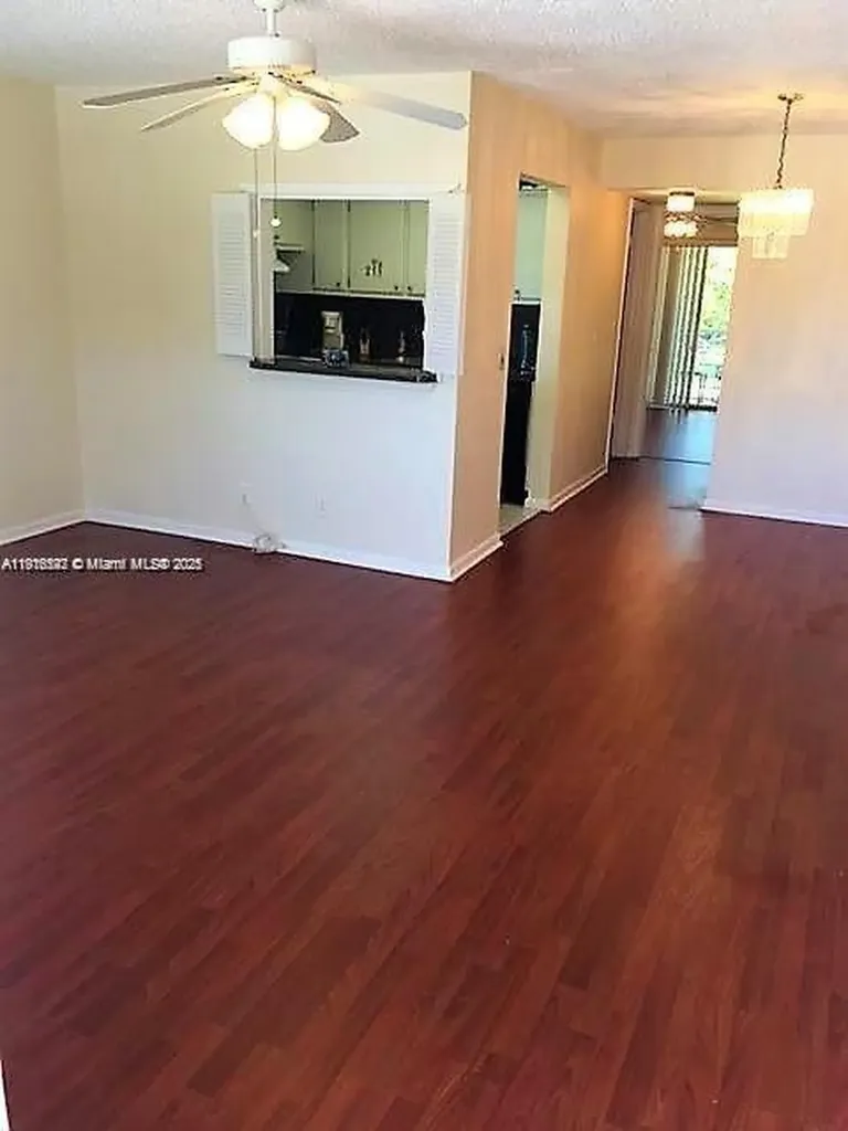 79 Sussex West Palm Beach FL 33417