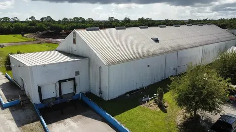 925 SW 74th Avenue SW Vero Beach FL 32968
