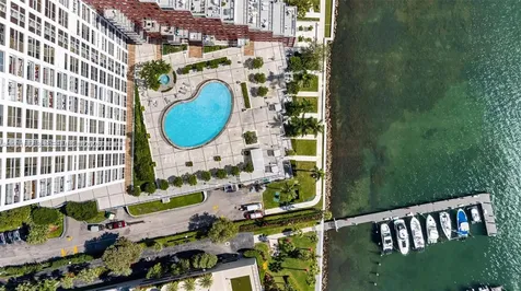 1541 Brickell Avenue Miami FL 33129