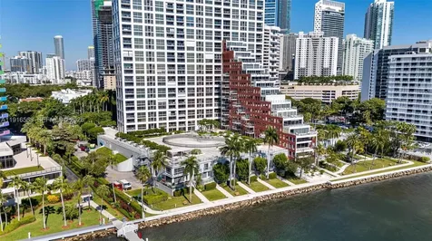 1541 Brickell Avenue Miami FL 33129