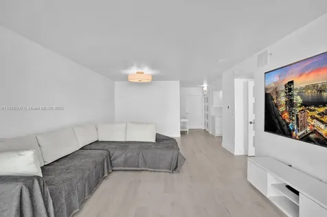 90 Alton Road Miami Beach FL 33139