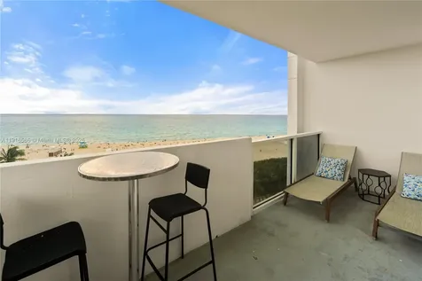 100 Lincoln Road Miami Beach FL 33139