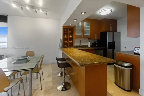 100 Lincoln Road Miami Beach FL 33139
