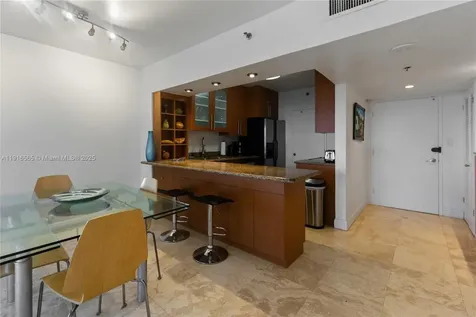 100 Lincoln Road Miami Beach FL 33139