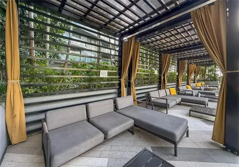 121 NE 34th Street Miami FL 33137