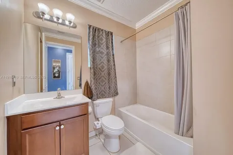 4147 Rosa Drive Deerfield Beach FL 33064