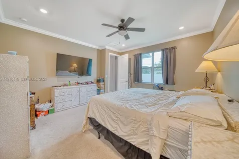 4147 Rosa Drive Deerfield Beach FL 33064