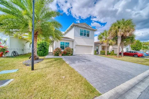4147 Rosa Drive Deerfield Beach FL 33064