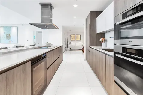 350 Ocean Drive Key Biscayne FL 33149