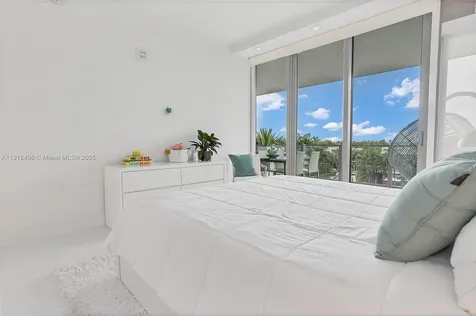 350 Ocean Drive Key Biscayne FL 33149