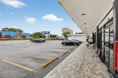Convenience S/smoke Shop Store & Smoke Shop For Sale Miami FL 33126