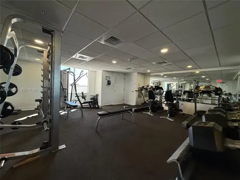 900 SW 8th Street Miami FL 33130