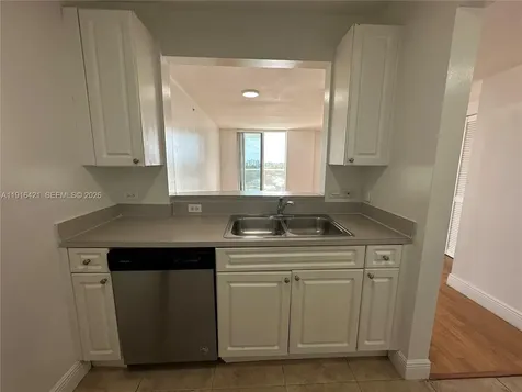 900 SW 8th Street Miami FL 33130
