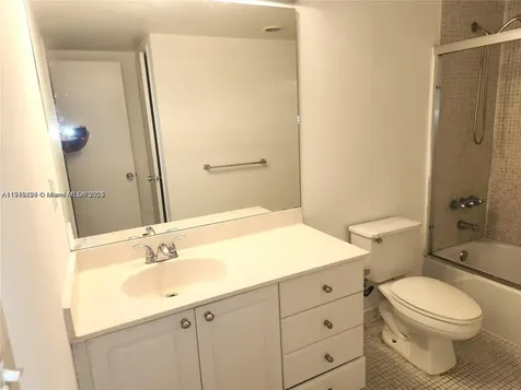 19370 Collins Avenue Sunny Isles Beach FL 33160