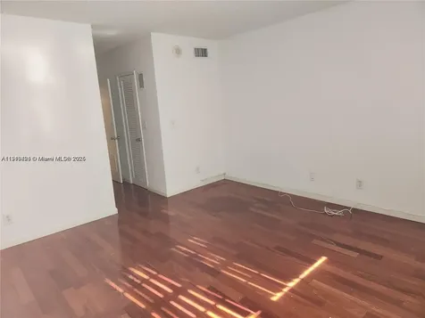 19370 Collins Avenue Sunny Isles Beach FL 33160