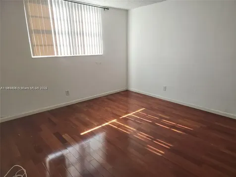19370 Collins Avenue Sunny Isles Beach FL 33160