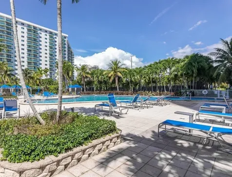 19370 Collins Avenue Sunny Isles Beach FL 33160
