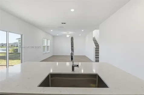 9852 Lemon Balm Way Jacksonville FL 32219