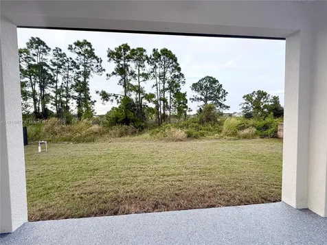 2614 45 Street W Lehigh Acres FL 33971