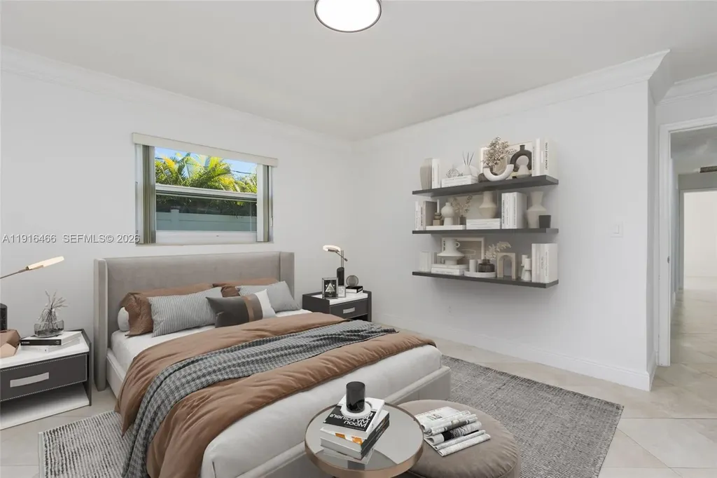 5425 Madison Street Hollywood FL 33021