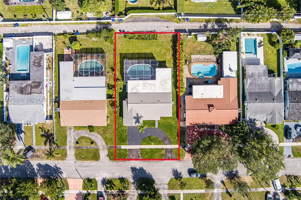 5425 Madison Street Hollywood FL 33021