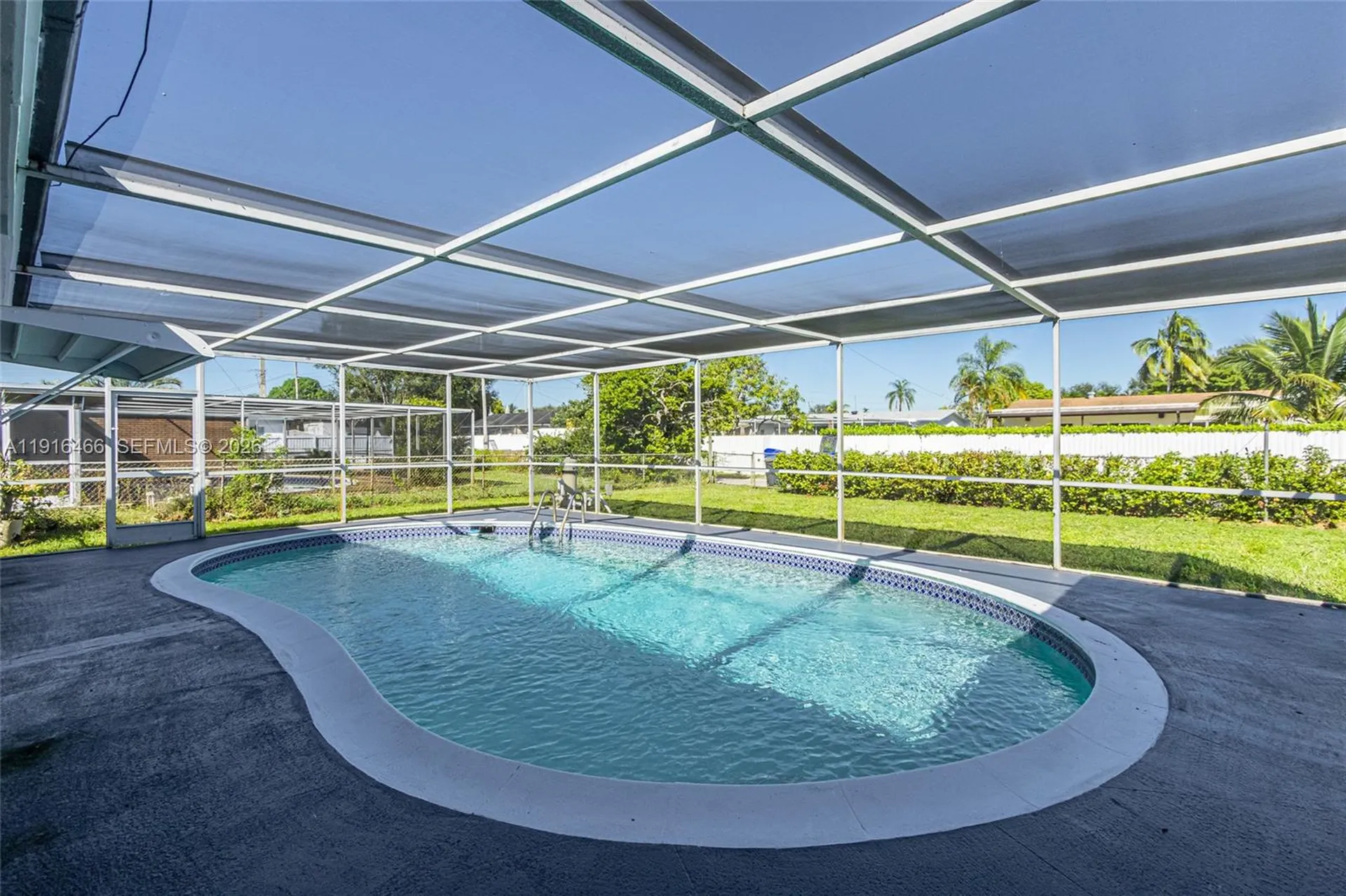 5425 Madison Street Hollywood FL 33021