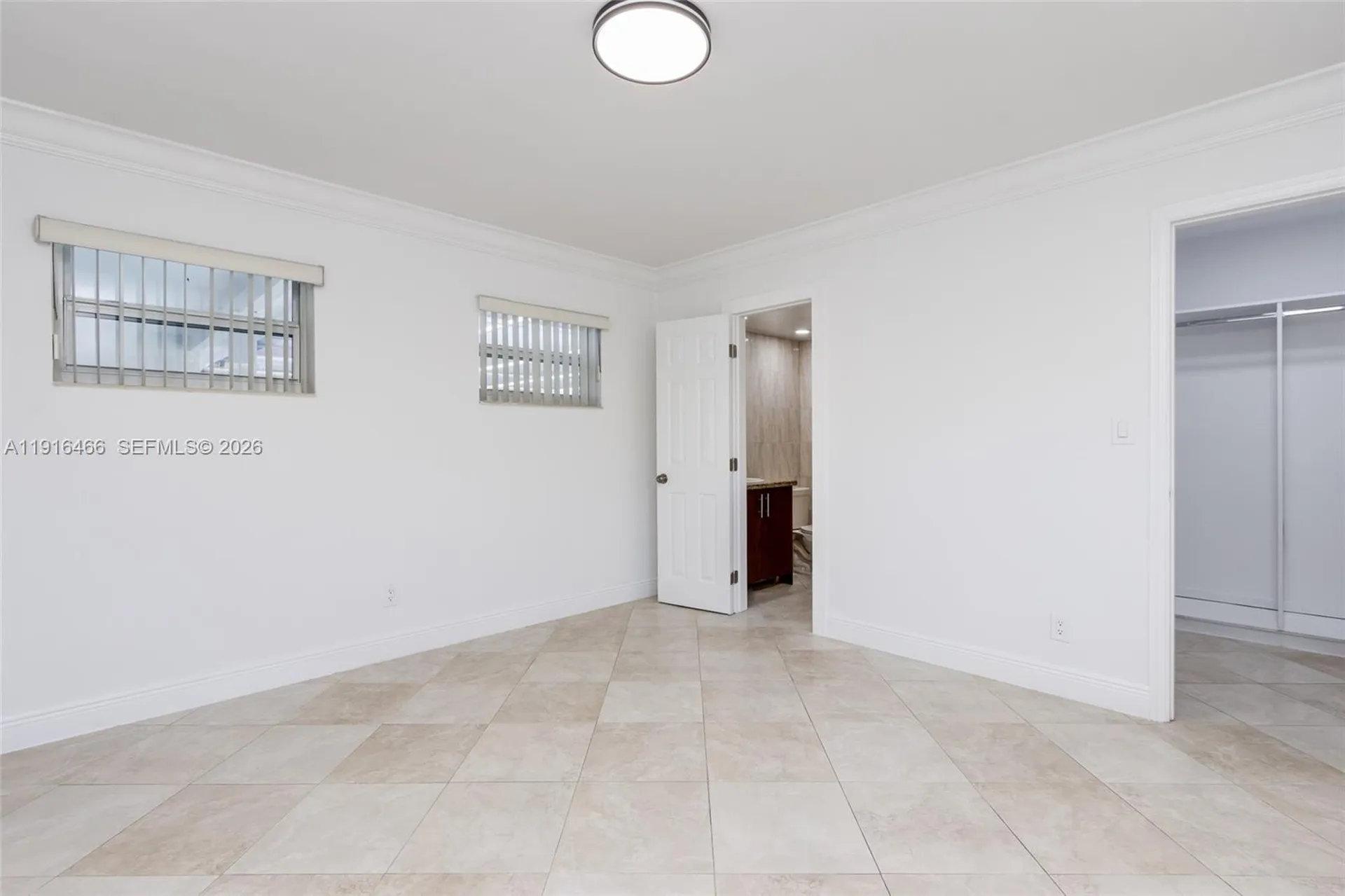 5425 Madison Street Hollywood FL 33021