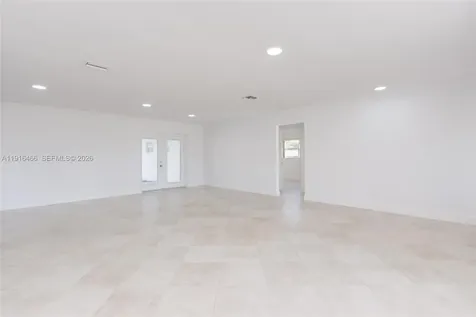 5425 Madison Street Hollywood FL 33021