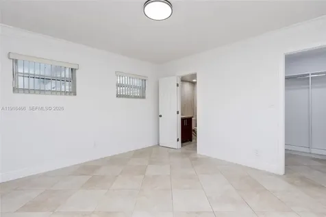 5425 Madison Street Hollywood FL 33021