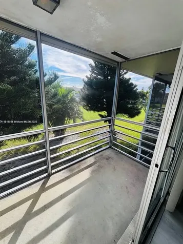 119 Salisbury West Palm Beach FL 33417