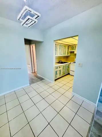 119 Salisbury West Palm Beach FL 33417
