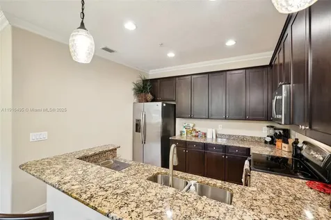 9064 Capistrano Street N Naples FL 34113