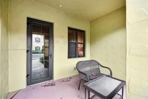 9064 Capistrano Street N Naples FL 34113