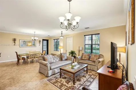 9064 Capistrano Street N Naples FL 34113