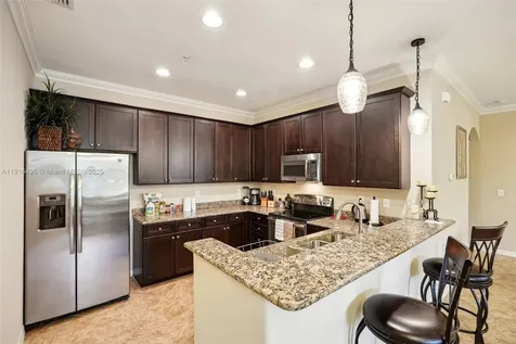 9064 Capistrano Street N Naples FL 34113