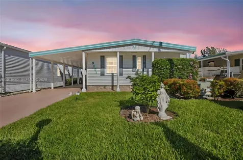 3121 SW 58th Place Dania Beach FL 33312
