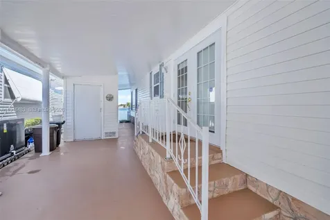 3121 SW 58th Place Dania Beach FL 33312