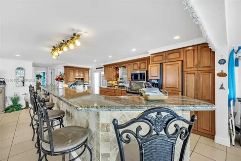 3121 SW 58th Place Dania Beach FL 33312